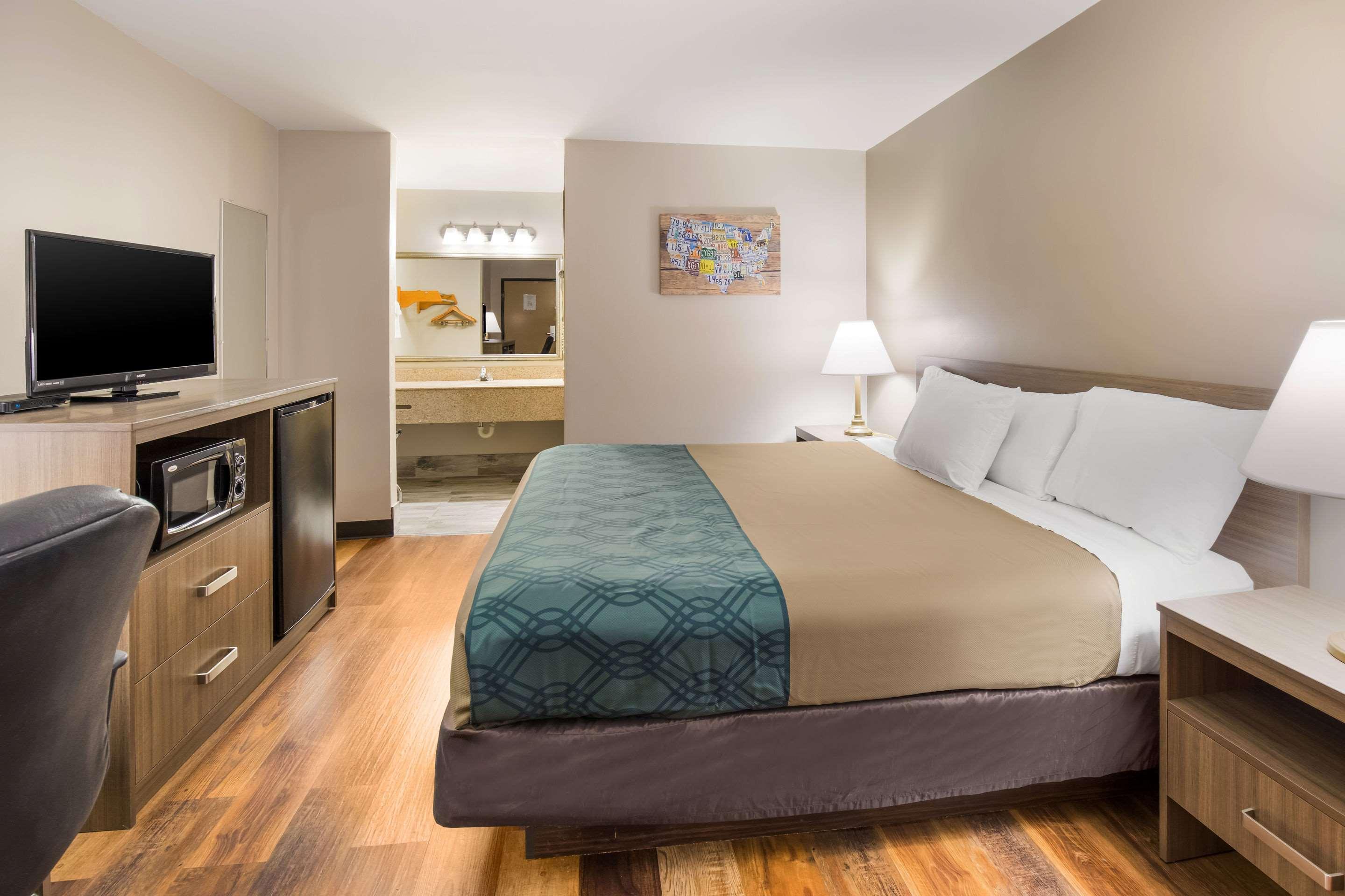 Econo Lodge Hendersonville Εξωτερικό φωτογραφία