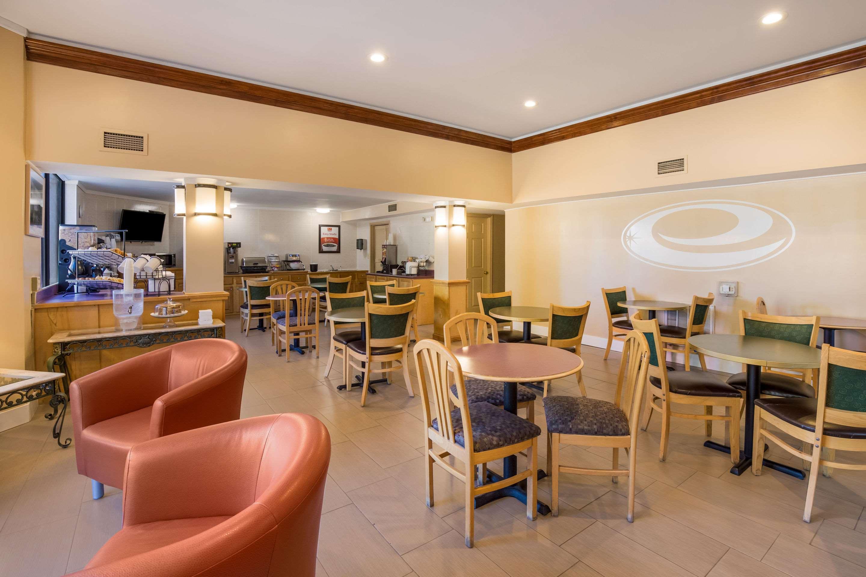 Econo Lodge Hendersonville Εξωτερικό φωτογραφία